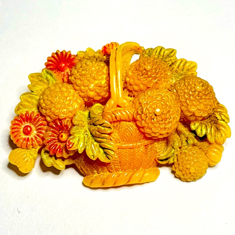 Vtg 1940s Hand Painted Celluloid Flower Basket Brooch Japan 2x1.5”